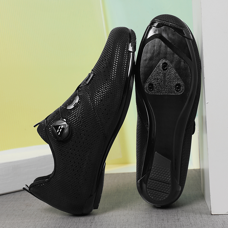Clipless Mtb Shoes - ロード MTB サイクリングシューズ男性女性通気性ハードソールロータリーバックルクリップレスノンスリップラバーソール屋外自転車トレーニングシューズ