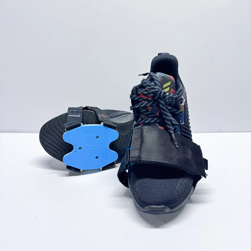 通常のアンロックシューズはロックシューズクリップレスクリック - Clipless Mtb Shoes のレビューと価格