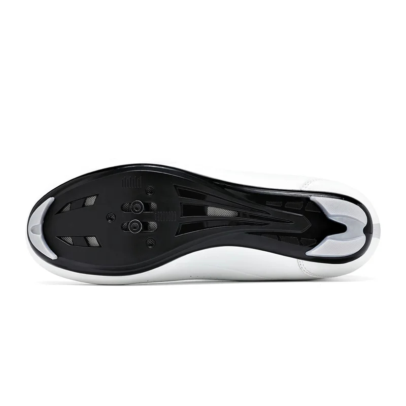 ロードサイクリングシューズ SPD クリップレスバイクシュー - Clipless Mtb Shoes のレビューと価格
